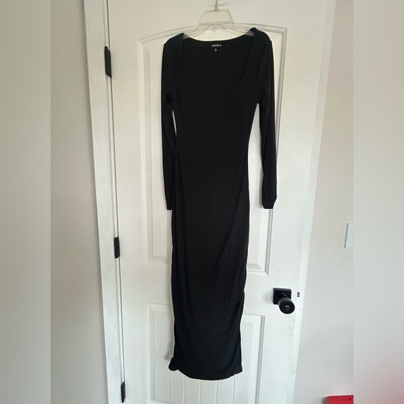 Justify Black Ribbed Maxi Dress - Picture 2 of 6